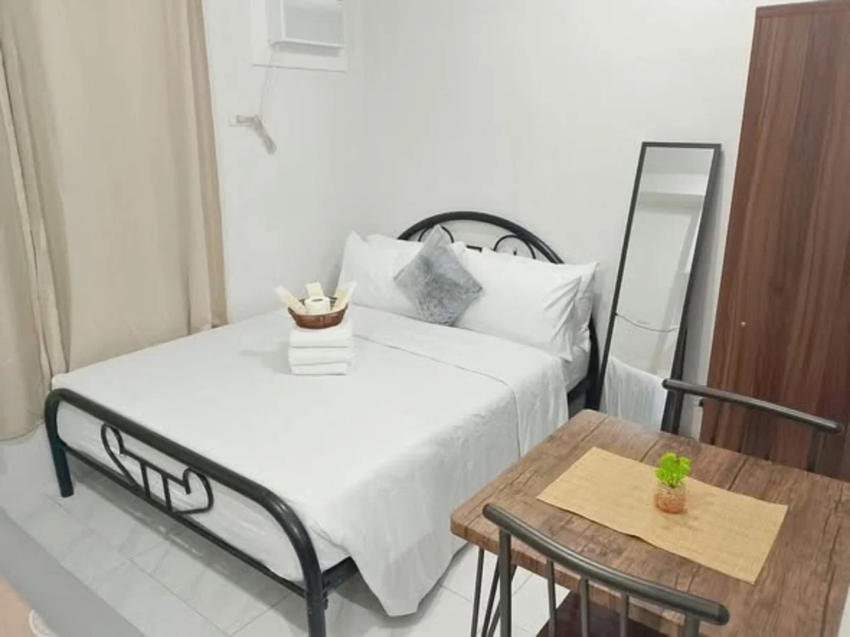 For Rent: Studio Condo in Guadalupe, Cebu City — Casa Mira Towers Guadalupe