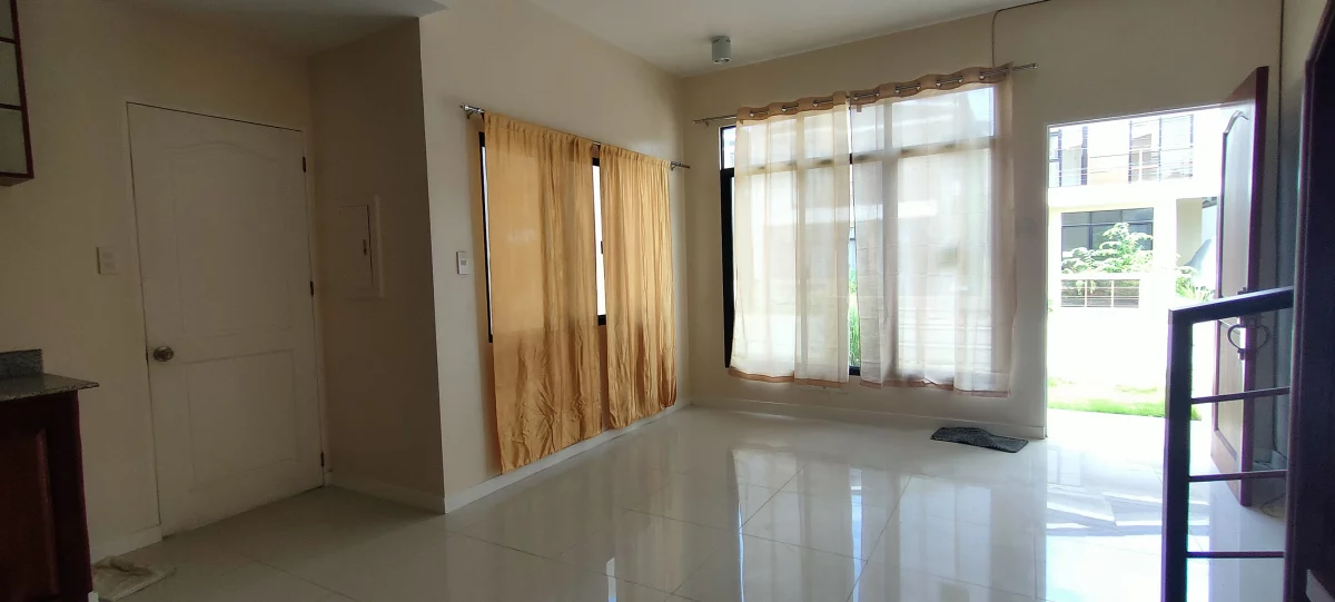 For Sale 3BR House and Lot in Mohon, Talisay City, Cebu for Php6.5M Only ! — House and Lot in Talisay City, Cebu, 6045 — Photo 3