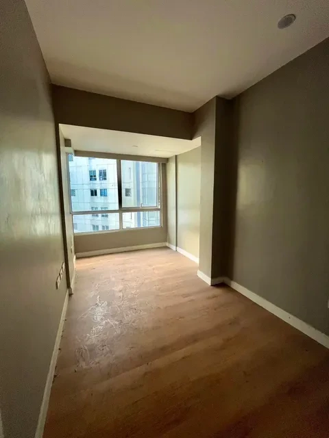 For Sale: 3BR Condo in Fort Bonifacio, Taguig City — 90 sqm — 3 Bedrooms in Taguig City, Metro Manila, 1634 — Photo 2