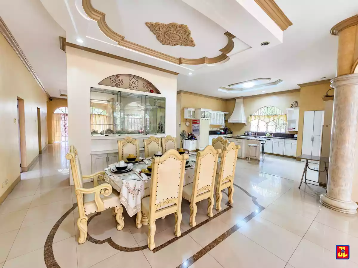 For Sale: Amazing House in Junob, Dumaguete City, Negros Oriental [available] — House and Lot in Junob, Dumaguete City, Negros Oriental — Photo 2