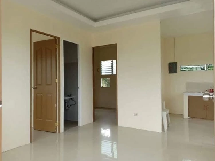 For Assume : 2BR House and Lot in Estefania, Bacolod City — 100 sqm lot — House and Lot in Bacolod City, Negros Occidental, 6100 — Photo 2