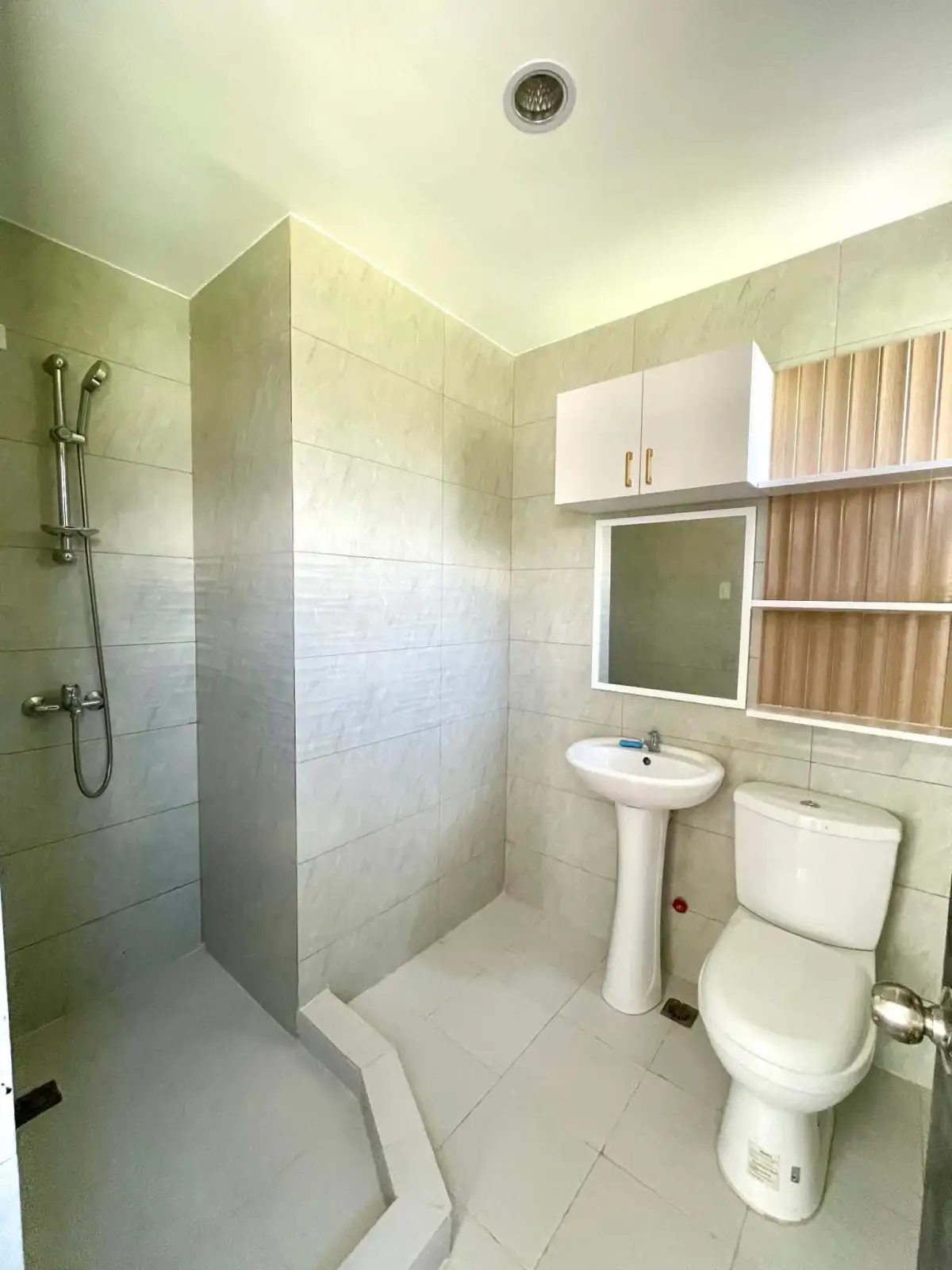 RUSH SALE: 4BR House and Lot in Tubod, Minglanilla — 114 sqm — House and Lot in Minglanilla, Cebu, 6046 — Photo 5