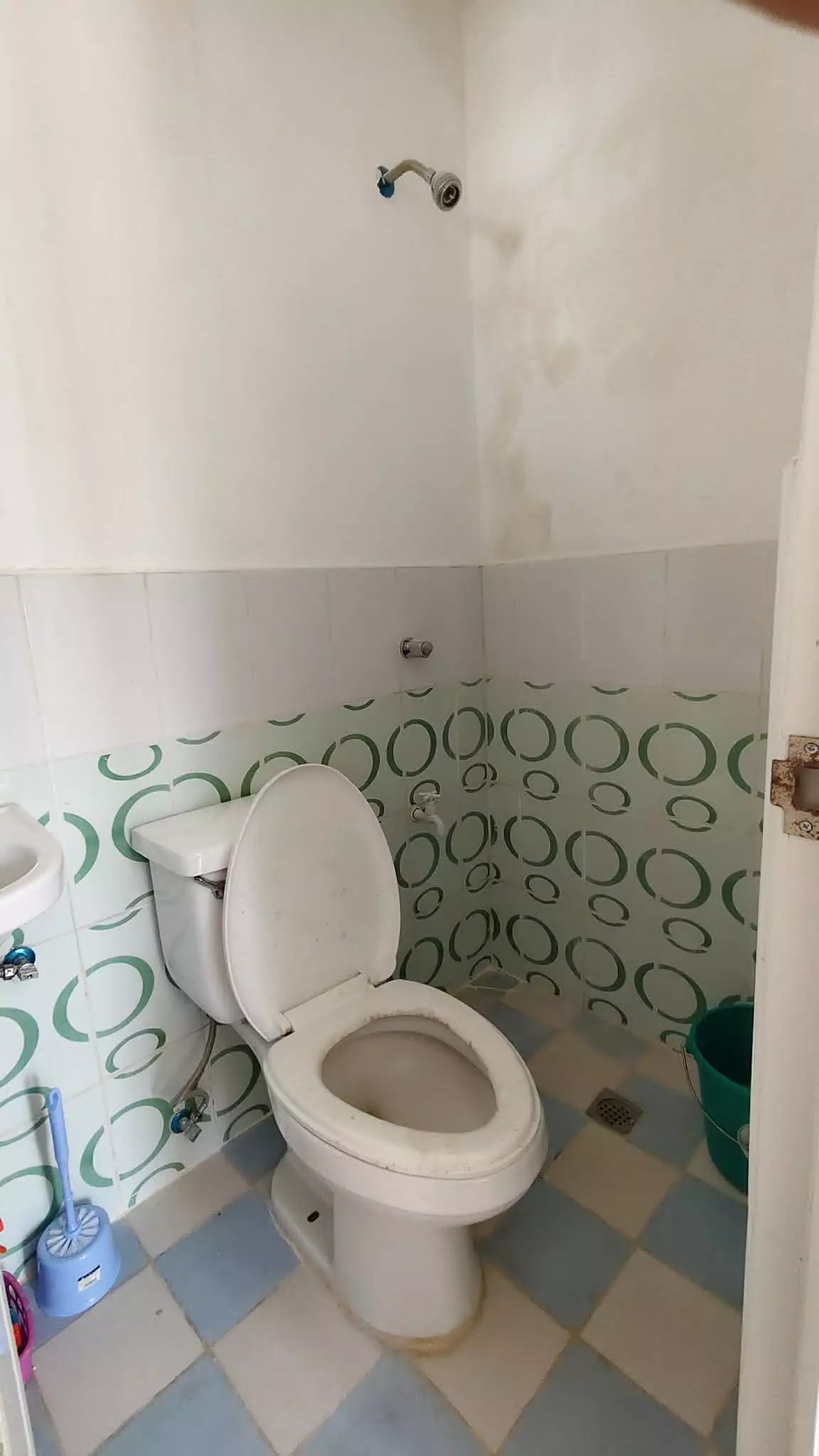 For Assume 2 BR House for only 300K in Villa Casita Bogo — House and Lot in Bogo City, Cebu, 6010 — Photo 4