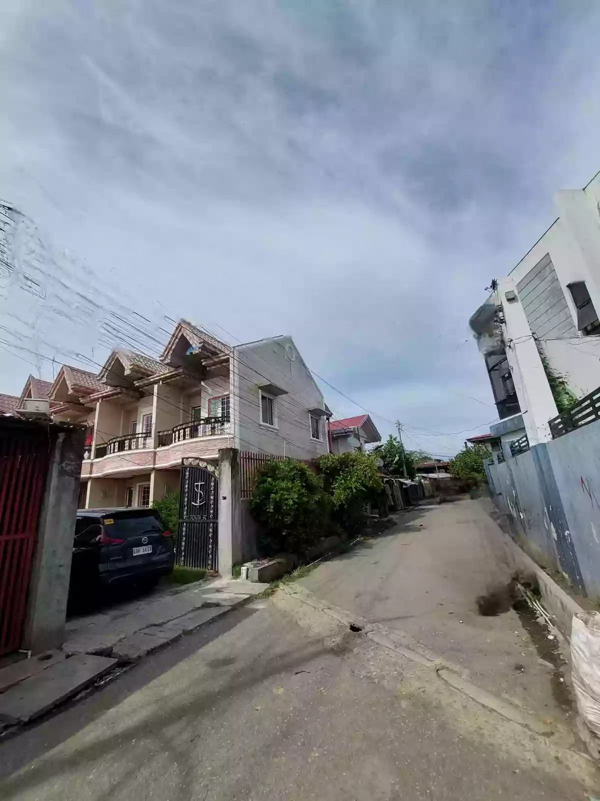 Open photo 20 of 30 — FOR SALE | Income-Generating 4-Unit Apartment