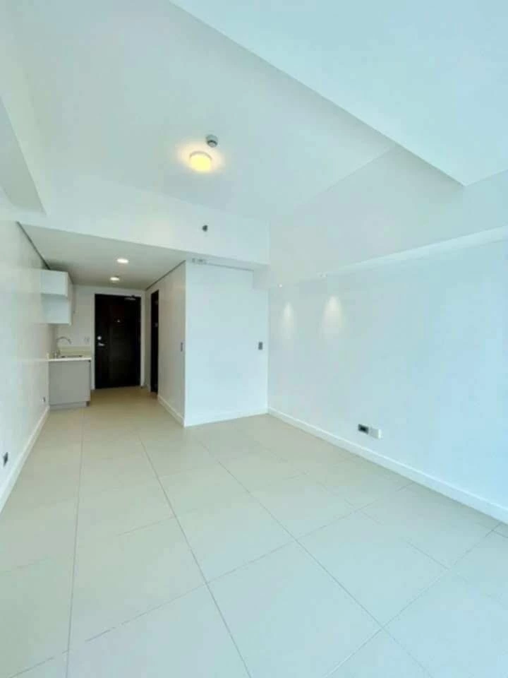 38 PARK STUDIO UNIT FOR SALE — Studio in Lahug, Lahug — Photo 5