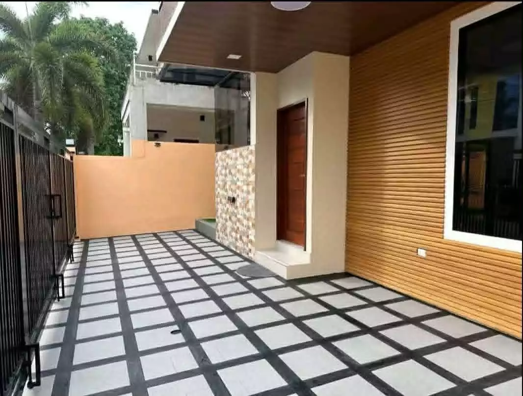 🏡✨ FOR SALE | Your Dream Home Awaits in Uptown CDO! ✨🏡 — House and Lot in Balulang, Cagayan de Oro City, Misamis Oriental — Photo 3