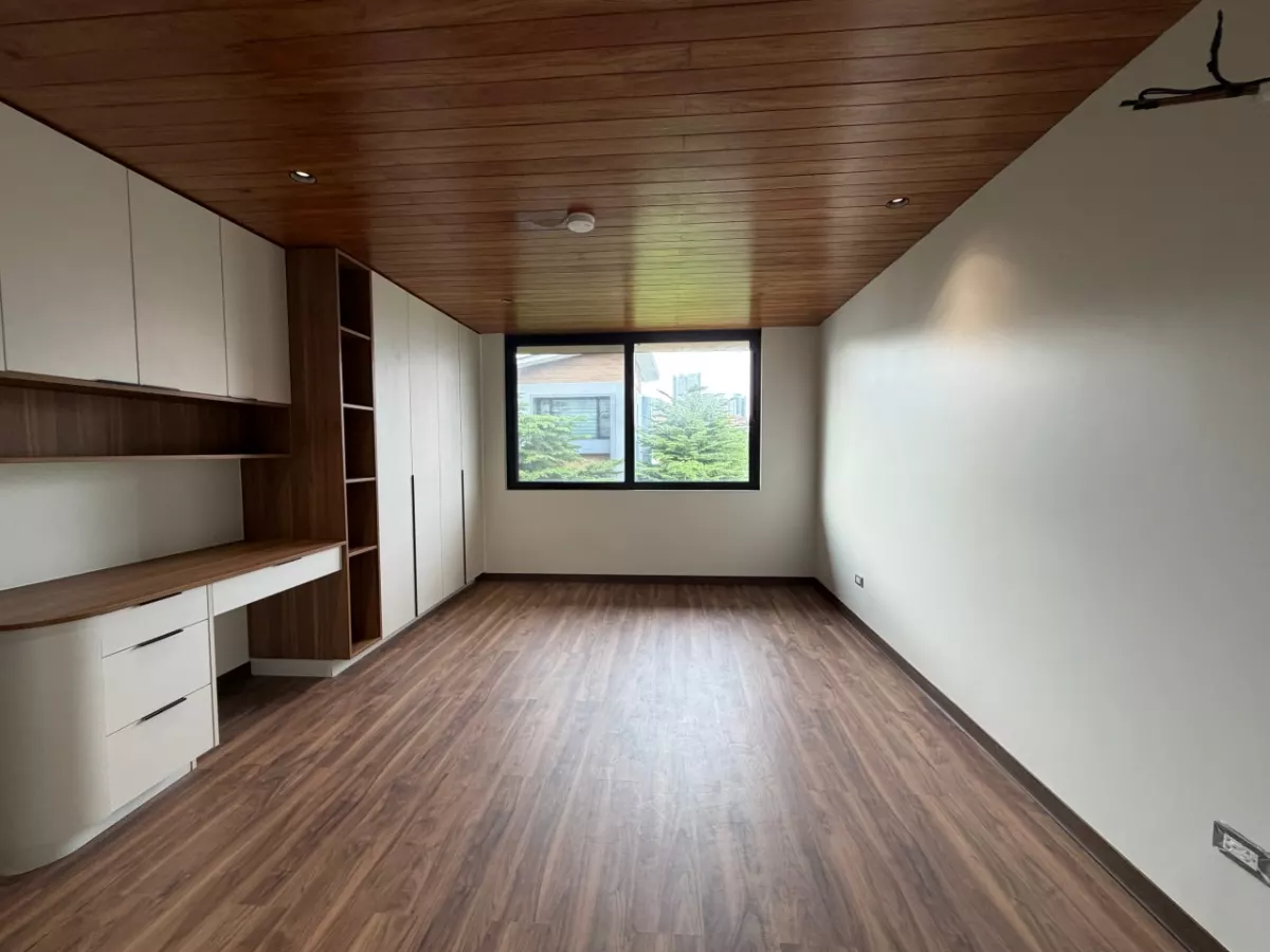 Open photo 22 of 28 — 5 BR House and lot for Sale at Mckinley Hill Village,Taguig  with 545sqm