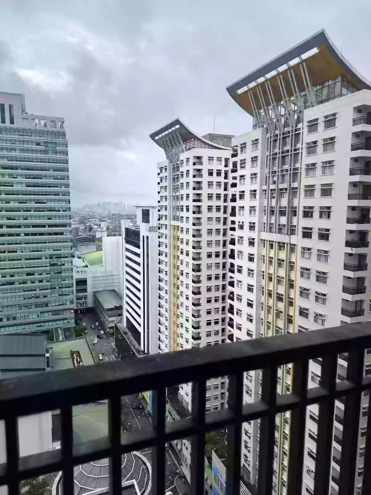 FOR RENT: Studio Unit in Manhattan Parkview, Cubao, Quezon City — Studio in Socorro, Quezon City, Metro Manila — Photo 3