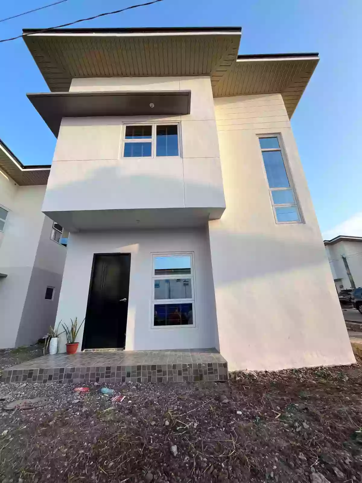 3 Bedroom House and Lot For Rent!