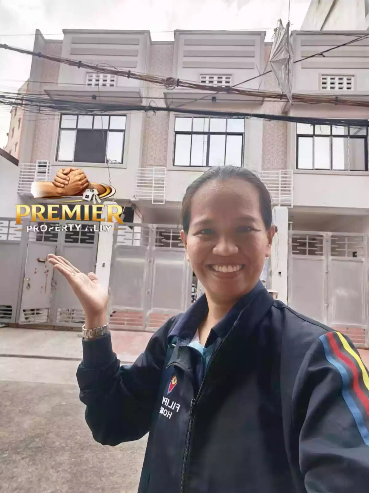 Open photo 11 of 11 — 3BR Townhouse for Sale Near Chinese General Hospital, Manila City — 2-car garage