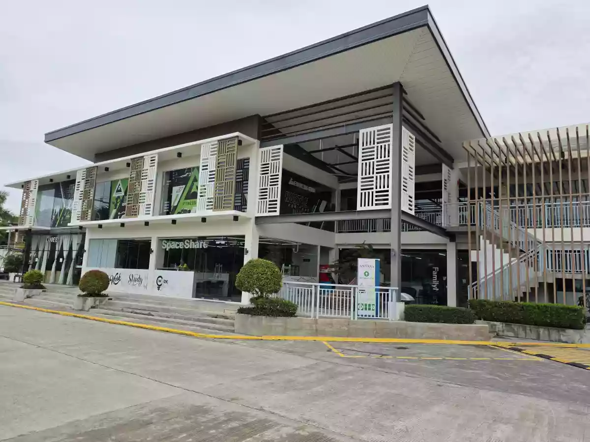 For Rent: Commercial Space in Lawaan III, Talisay City — 3 sqm — Space in Talisay City, Cebu, 6045 — Photo 6