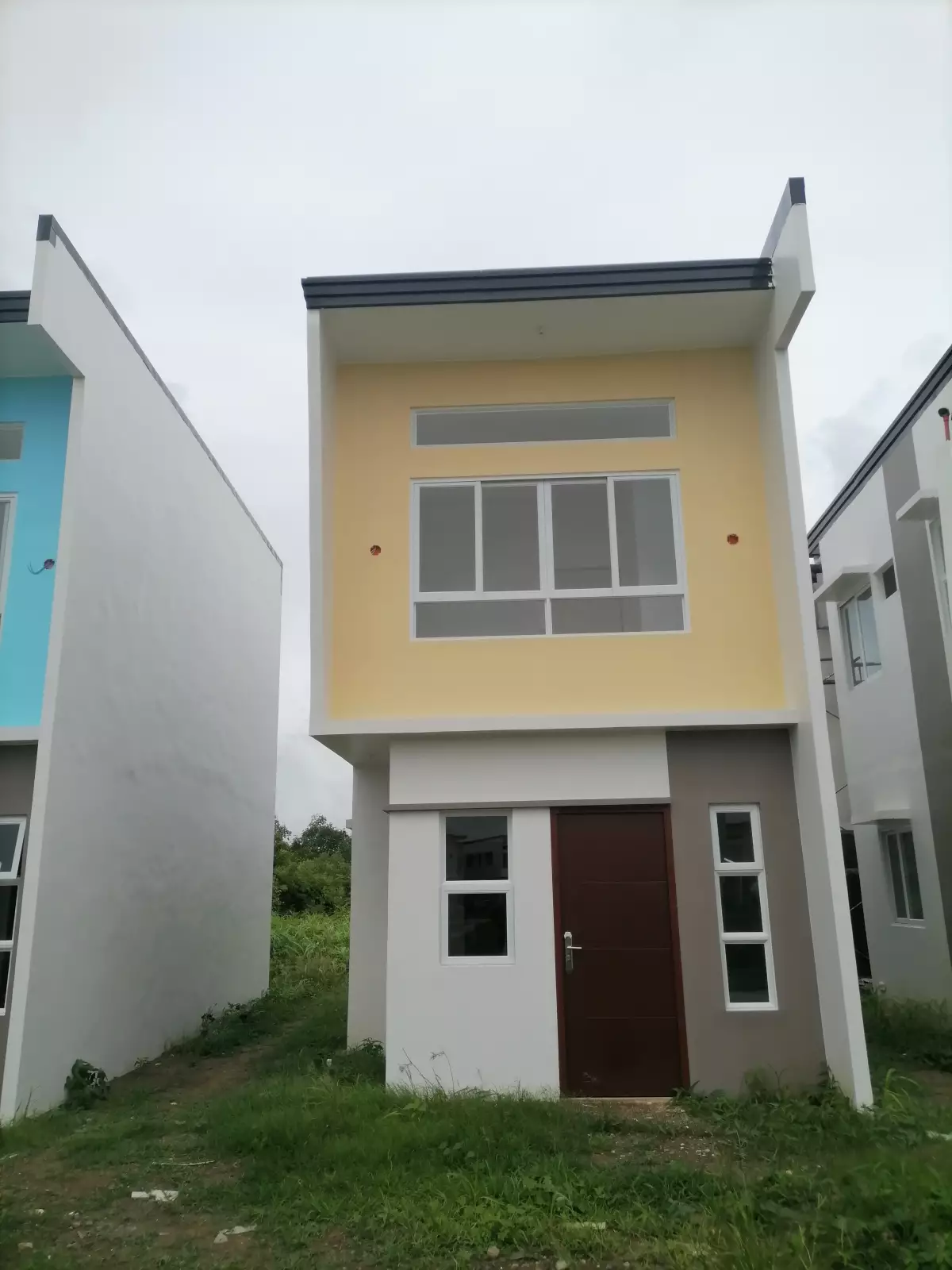For Rent: 2BR House and Lot Near Iloilo Sunset Boulevard, Oton — Open Space