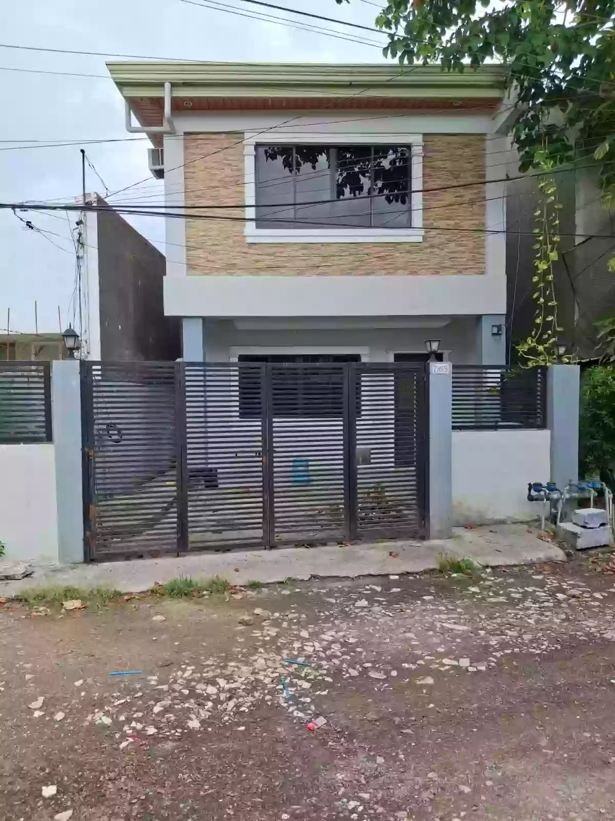 Rush Sale: Peaceful 3BR House & Lot with Spacious Parking in Guadalupe