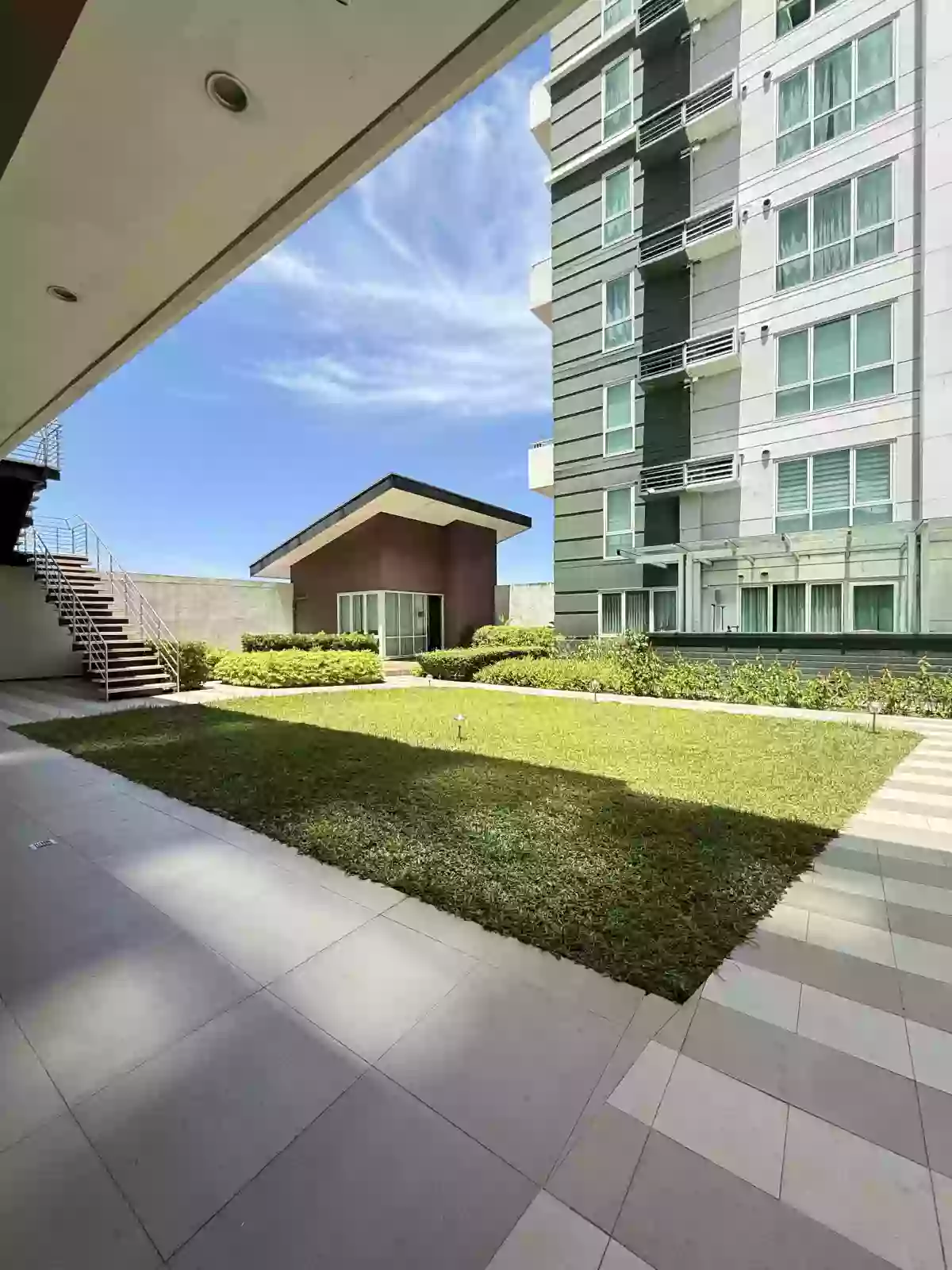 Open photo 23 of 25 — For Sale | 1 bedroom fully furnished condo unit in Abreeza Place Tower 1 Davao City