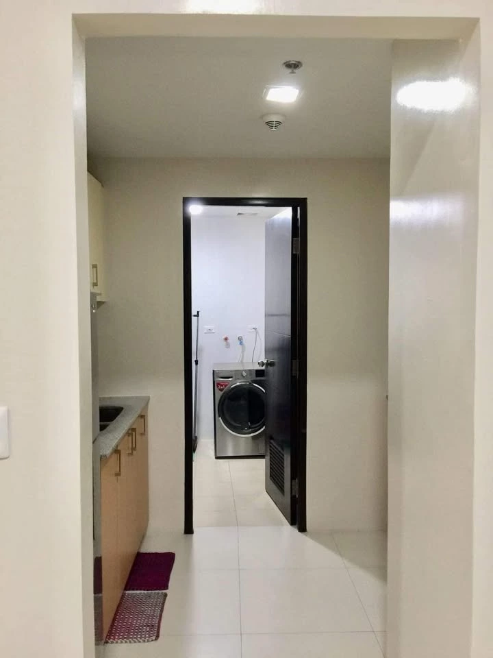 Open photo 46 of 50 — For Sale: The Florence 3BR Condo in Fort Bonifacio, Taguig City