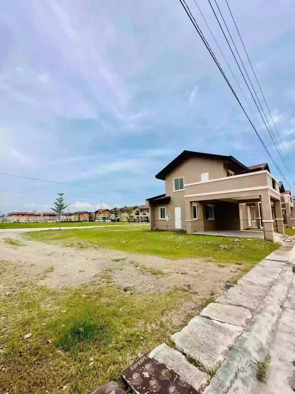 Open photo 17 of 19 — Camella Cerritos 5BR House and Lot for Sale in San Isidro, Gen. Santos City — Family