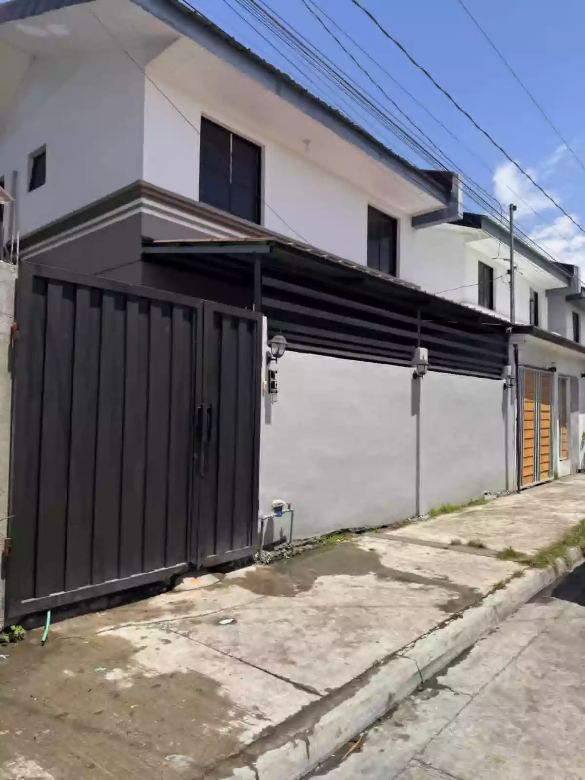 2 Storey House for Assume Brgy Lagao