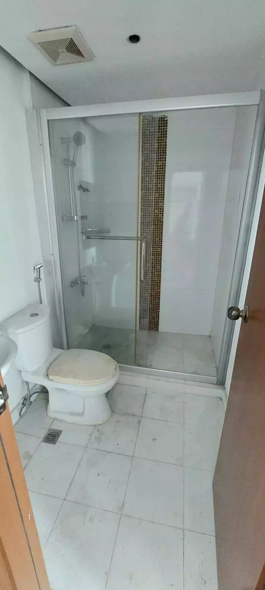 Open photo 14 of 23 — For Sale: One Bedroom Condo Unit at Appleone Banawa Heights