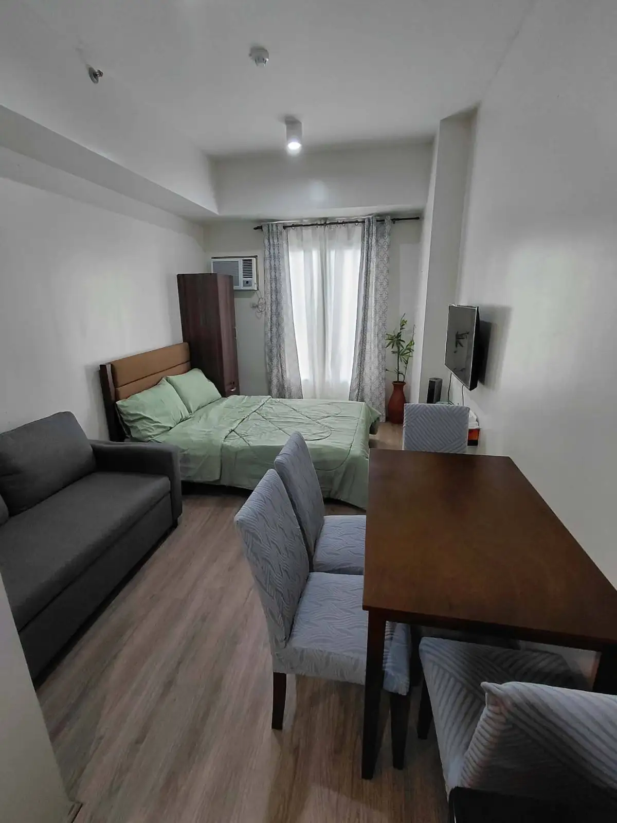 For Rent: Fully Furnished Studio Condo in Lahug, Cebu City — The Median — Studio in Lahug, Cebu City, Cebu — Photo 6