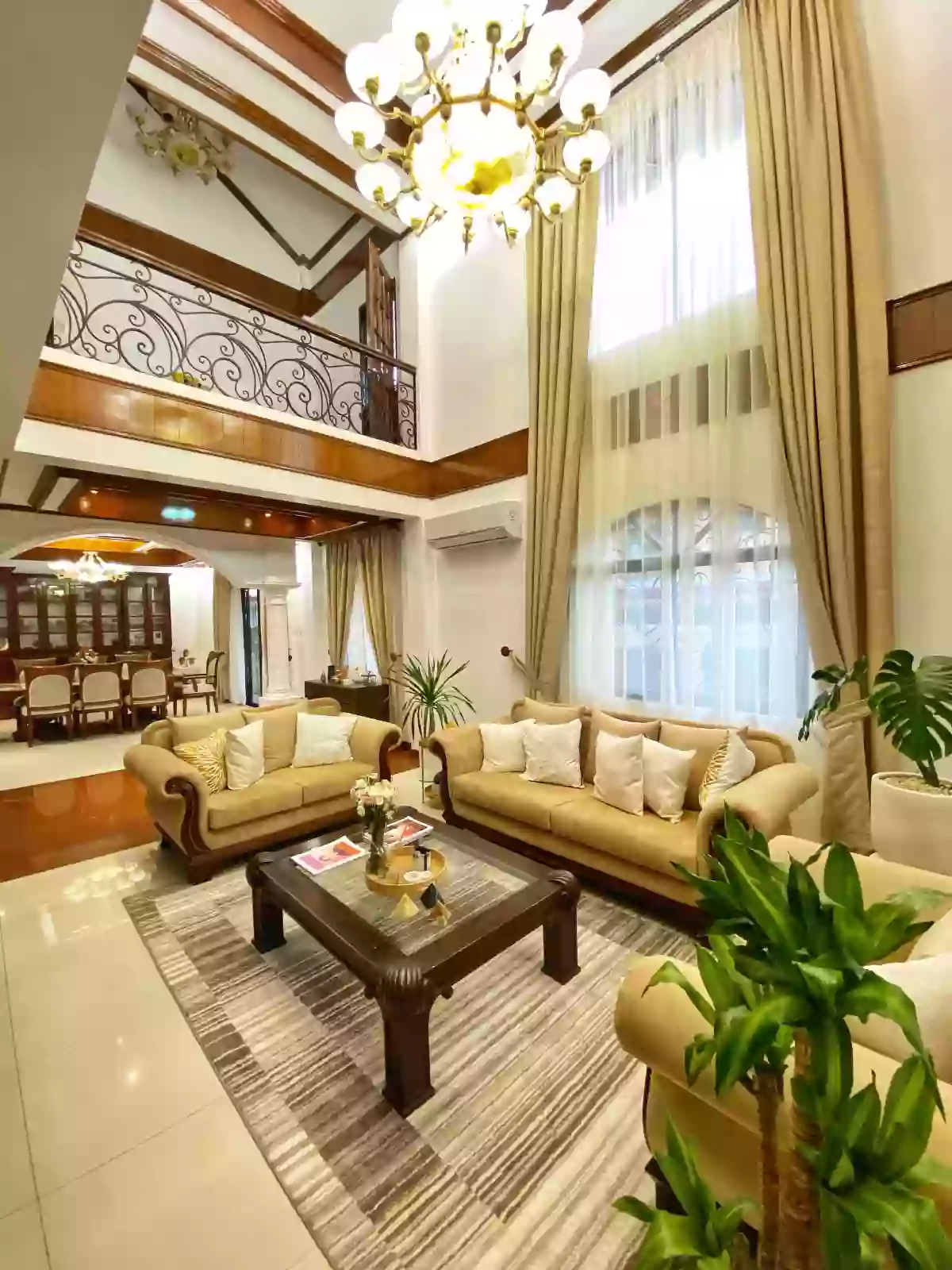 For sale house and lot in Imus, Cavite, 5 bedrooms with 8 car slots — House and Lot in Anabu I-D, Imus, Cavite — Photo 2