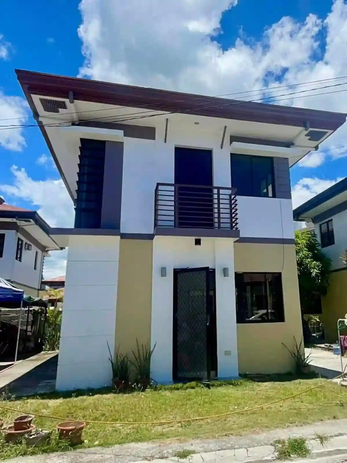 For Rent: 4BR Townhouse in Tunghaan, Minglanilla Cebu — Midori Plains Subd