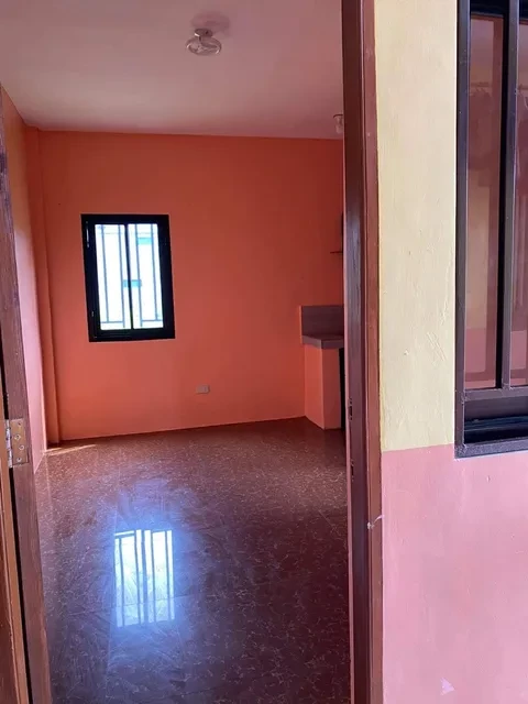 For Sale: 6BR Apartment in Darasa, Tanauan City — 166 sqm Fully Fenced — Apartment in Tanauan City, Batangas, 4220 — Photo 4