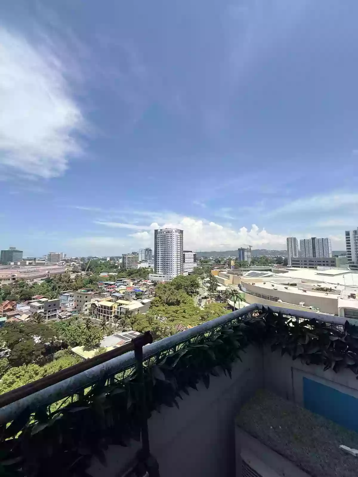 Open photo 16 of 25 — For Sale | 1 bedroom fully furnished condo unit in Abreeza Place Tower 1 Davao City