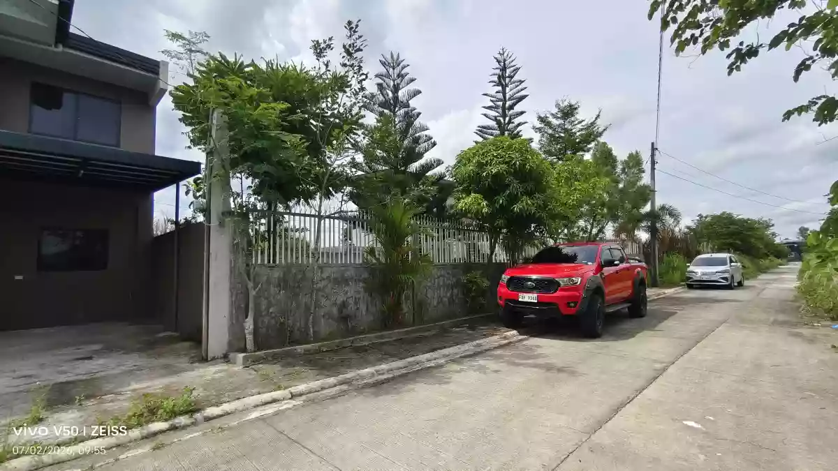 For Sale: 240 sqm Residential Lot in Estefania, Bacolod City — Residential Lot in Bacolod City, Negros Occidental, 6100 — Photo 3