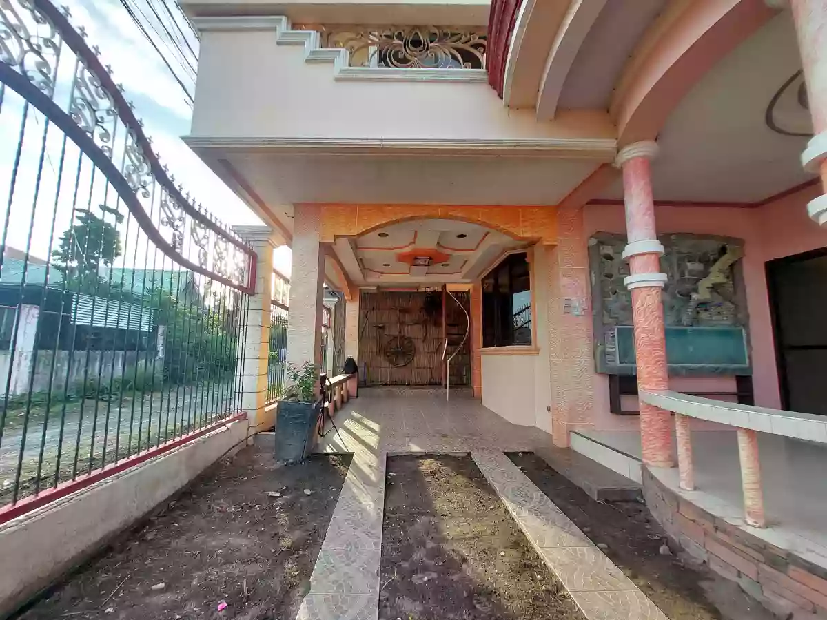 For Sale: 5BR House and Lot in Apopong, General Santos City — 225 sqm — House and Lot in General Santos City, South Cotabato, 9500 — Photo 4