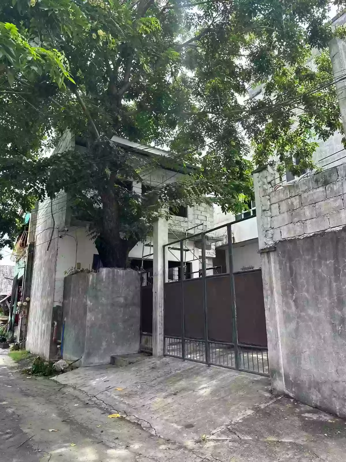 Open photo 22 of 39 — Rush Sale: 4BR House and Lot in P.F. Espiritu VII, Bacoor — 240 sqm Lot