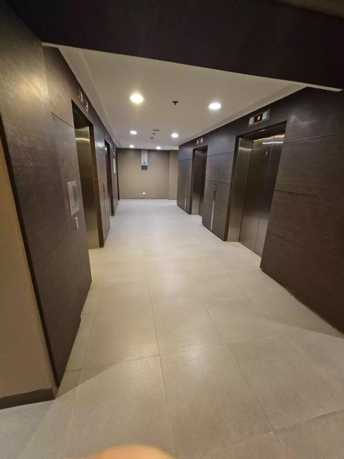 Open photo 11 of 11 — Sacrifice Sale: 1BR Condo Near Ayala Center Cebu, Cebu City — Semi Furnished