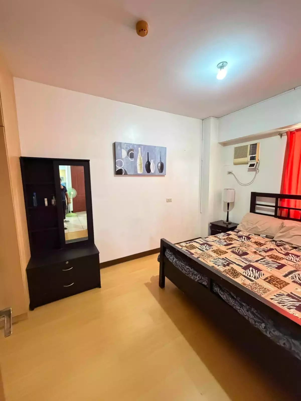 WOODCREST 2 BEDROOMS WITH PARKING FOR SALE — 2 Bedrooms in Guadalupe, Cebu City, Cebu — Photo 5