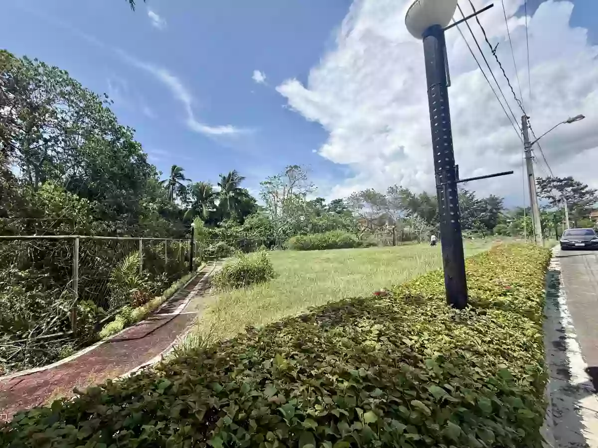 FOR SALE: Residential Lot in Estefania, Bacolod City — 558 sqm — Residential Lot in Bacolod City, Negros Occidental, 6100 — Photo 4