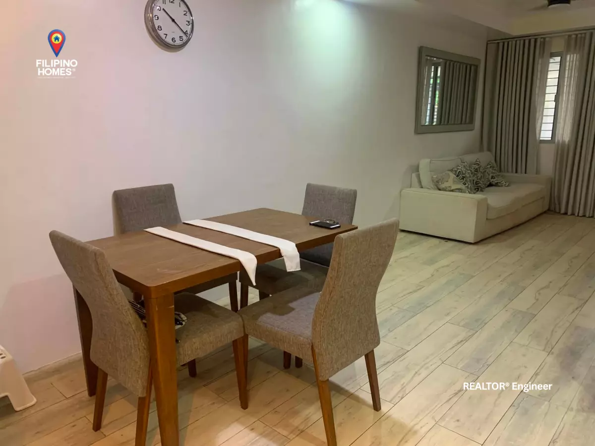 Rush Sale: Teresa Park Subd. Townhouse in Pilar, Las Piñas City — Move-In Ready — Townhouse in Las Piñas City, Metro Manila, 1742 — Photo 2