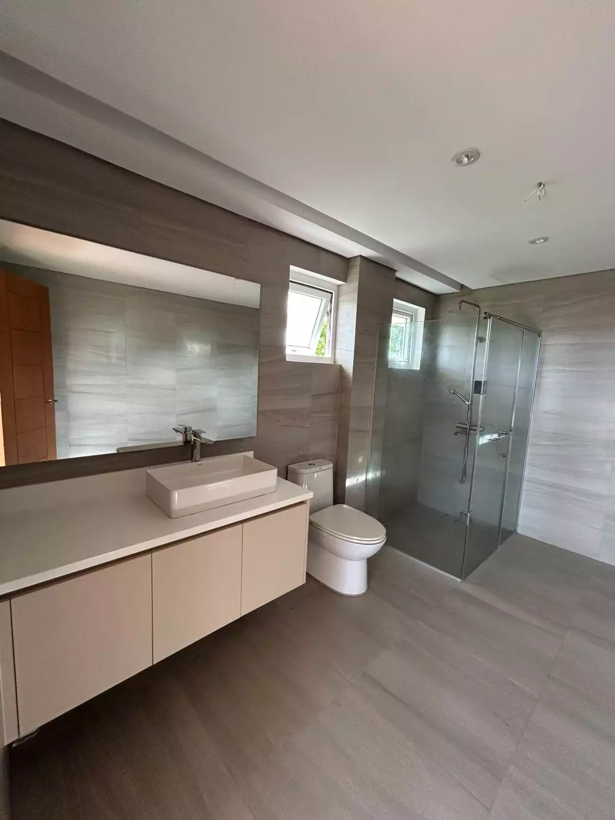 Open photo 23 of 42 — House and lot for Rent/Sale