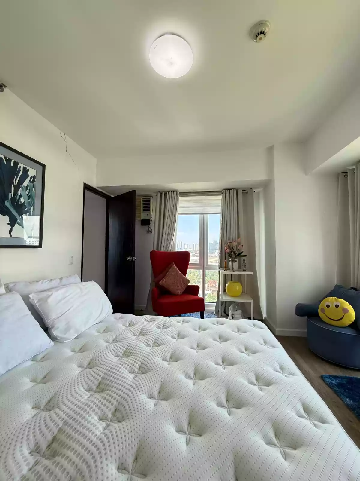 Open photo 12 of 25 — For Sale | 1 bedroom fully furnished condo unit in Abreeza Place Tower 1 Davao City