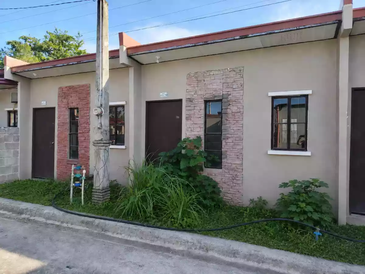 🚨 RUSH ASSUME: 2 Rowhouse Units Nagtapad 🚨