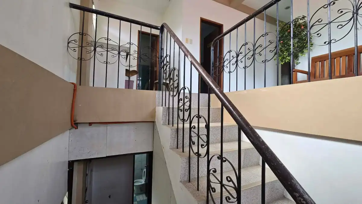 For Sale: 6BR House and Lot in Milagrosa (Pob.), Puerto Princesa City — 1 Garage — House and Lot in Milagrosa (Pob.), Puerto Princesa City, Palawan — Photo 7