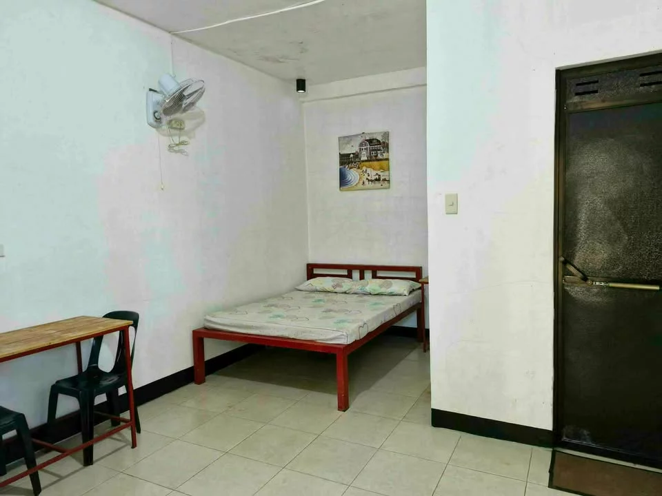 Open photo 18 of 22 — For Sale: 5BR Resort House in Pansol, Pila — 7996 sqm