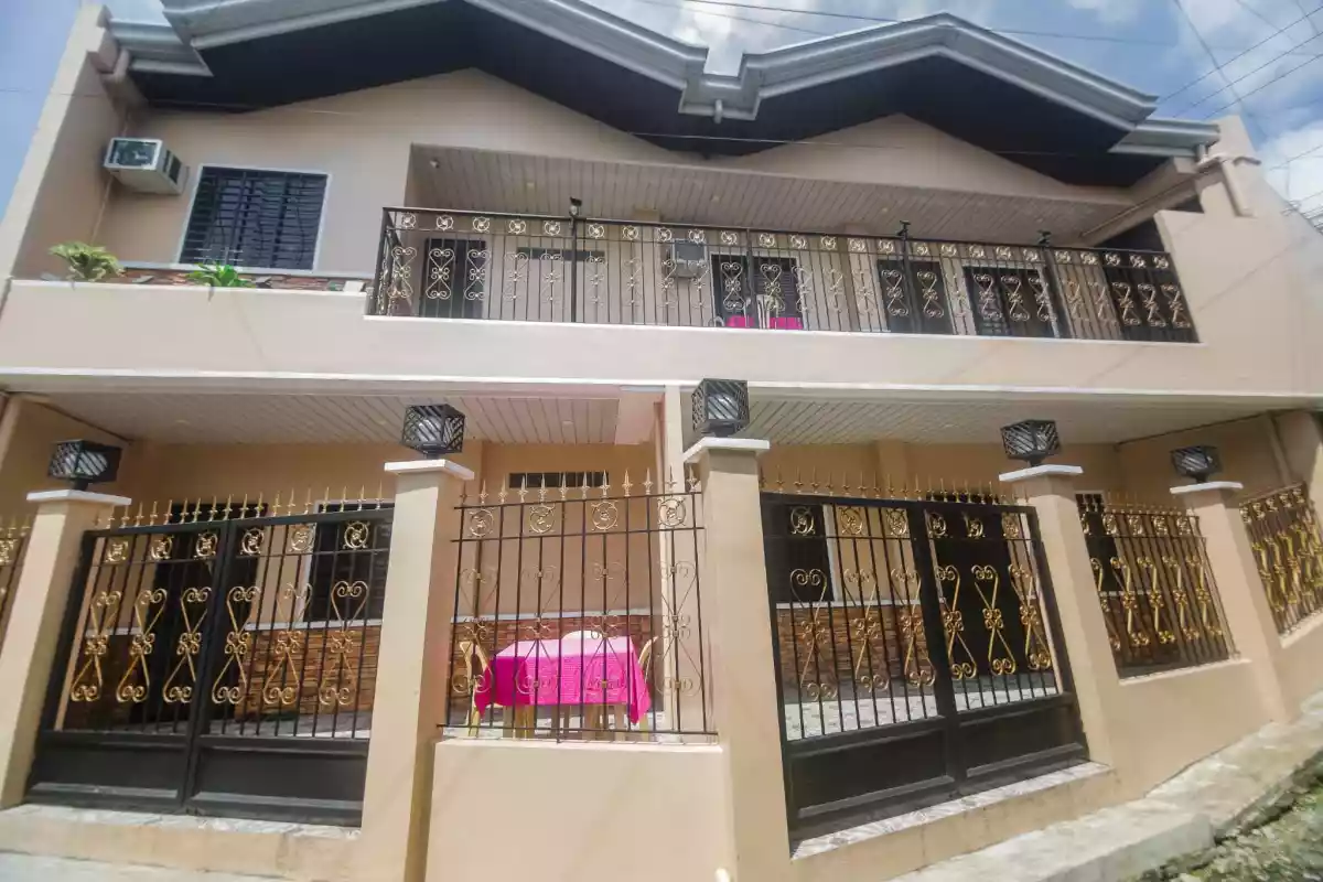 beautiful 5bedroom house