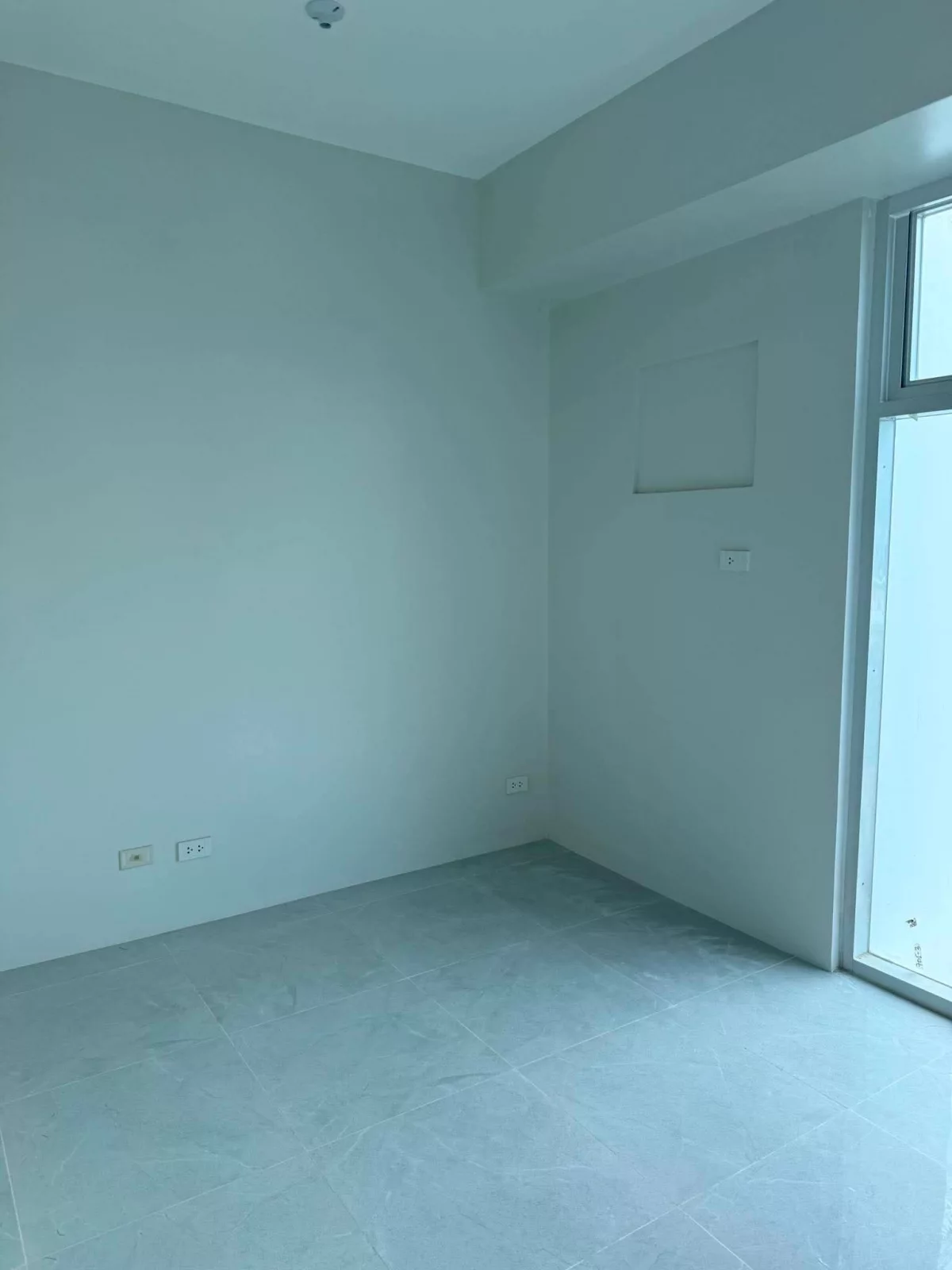 FOR ASSUME STUDIO UNIT IN MIVELA GARDEN RESIDENCES — Studio in Cebu City, Cebu, 6000 — Photo 2