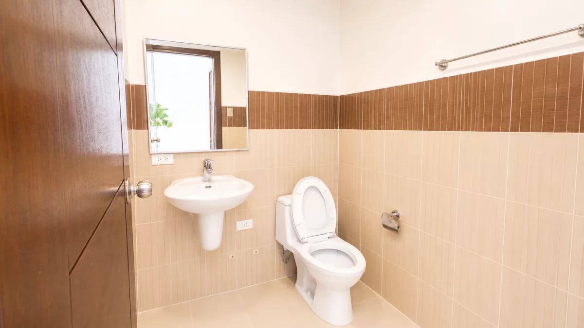 Amisa Private Residences 2BR Condo for Sale in Mactan, Lapu-lapu City — Investor Unit — 2 Bedrooms in Mactan, Lapu-lapu City, Cebu — Photo 7