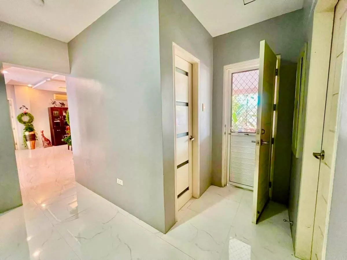 Open photo 15 of 40 — Private Resort House and Lot for Sale in Cupang Proper, Balanga City — Investors