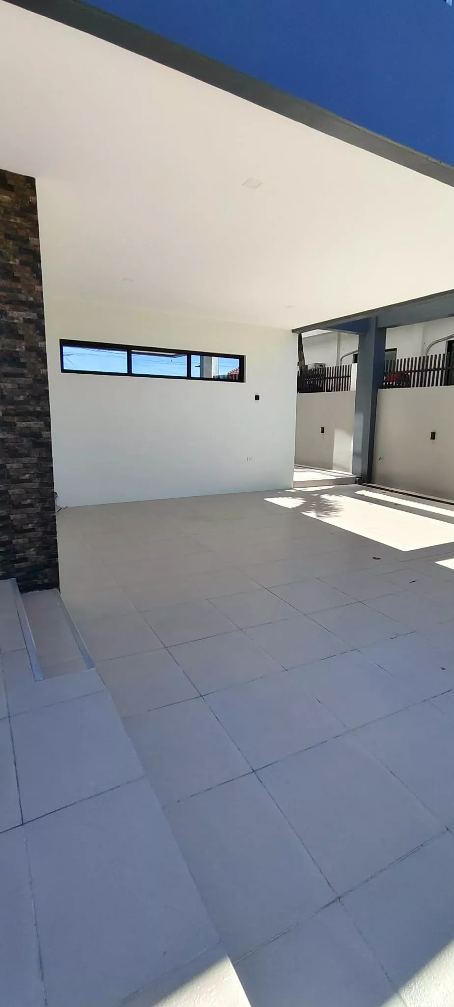FOR SALE ELEGANT BRAND NEW HOUSE INSIDE AN EXCLUSIVE AND HIGH-END SUBDIVISION, CONSOLACION, CEBU — House and Lot in Consolacion, Cebu, 6001 — Photo 4