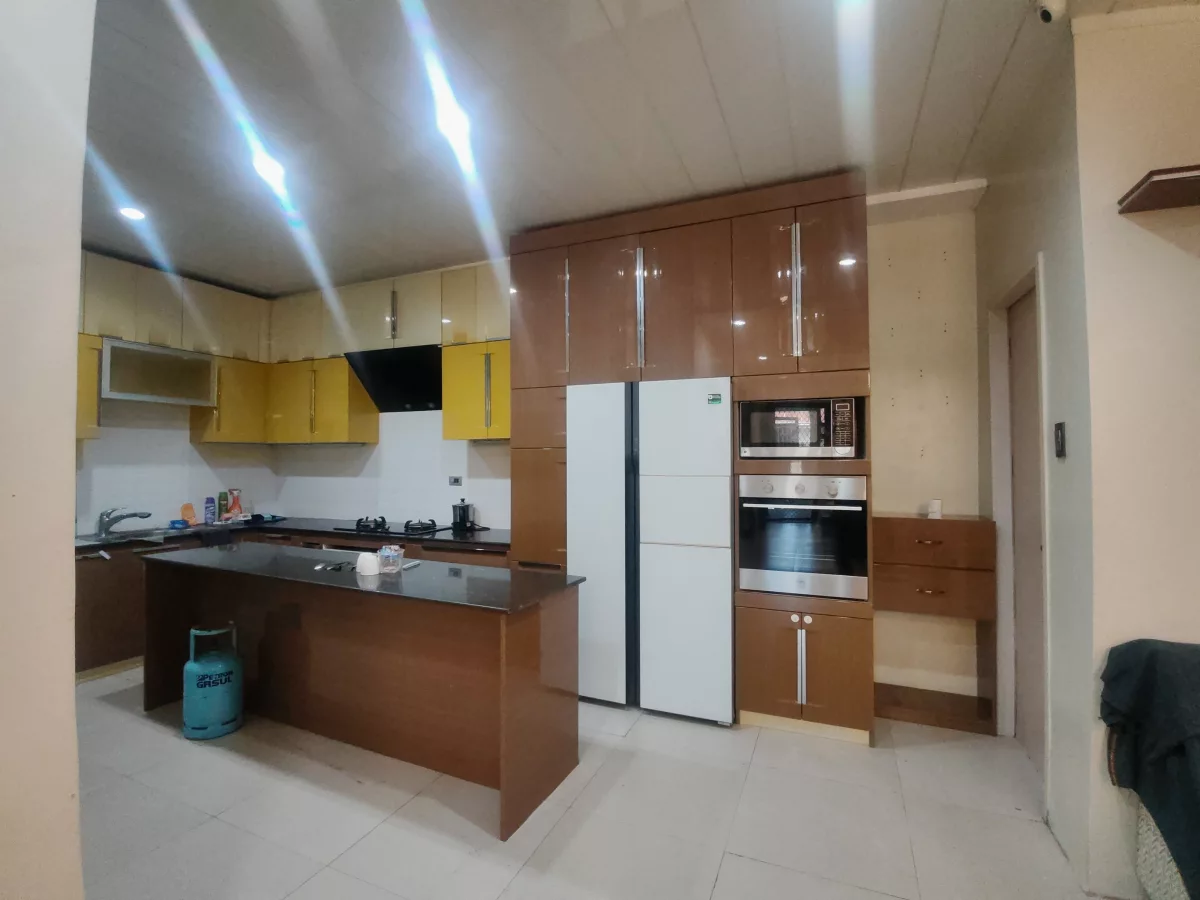 Fully furnished House, 3bedrooms near Downtown area of Gensan.
