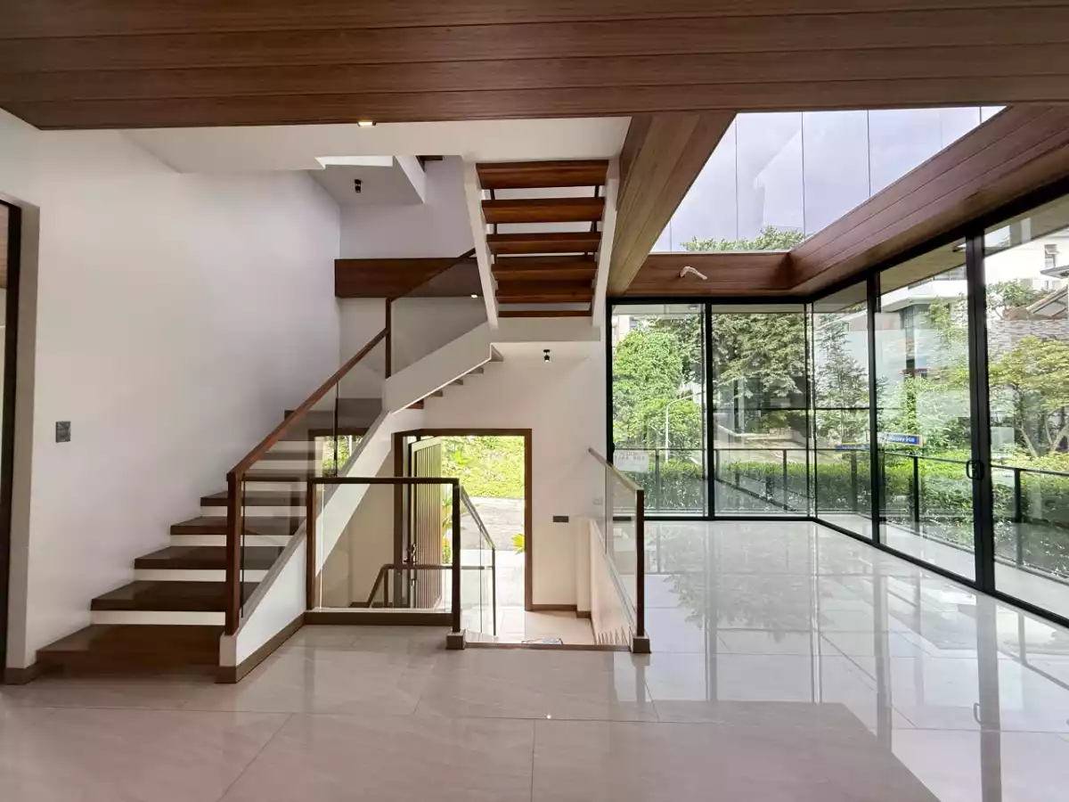 For Sale: 5BR House and Lot in McKinley Hill Village, Taguig City — 642 SQM — House and Lot in Fort Bonifacio, Taguig City, Metro Manila — Photo 2