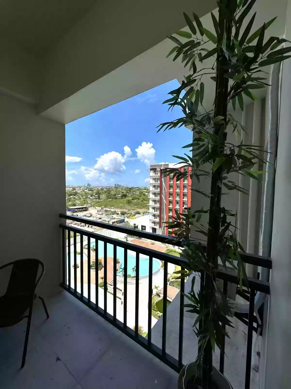 For Sale: 1BR Condo in Agus, Lapu-lapu City — 34 sqm — 1 Bedroom in Lapu-lapu City, Cebu, 6015 — Photo 2