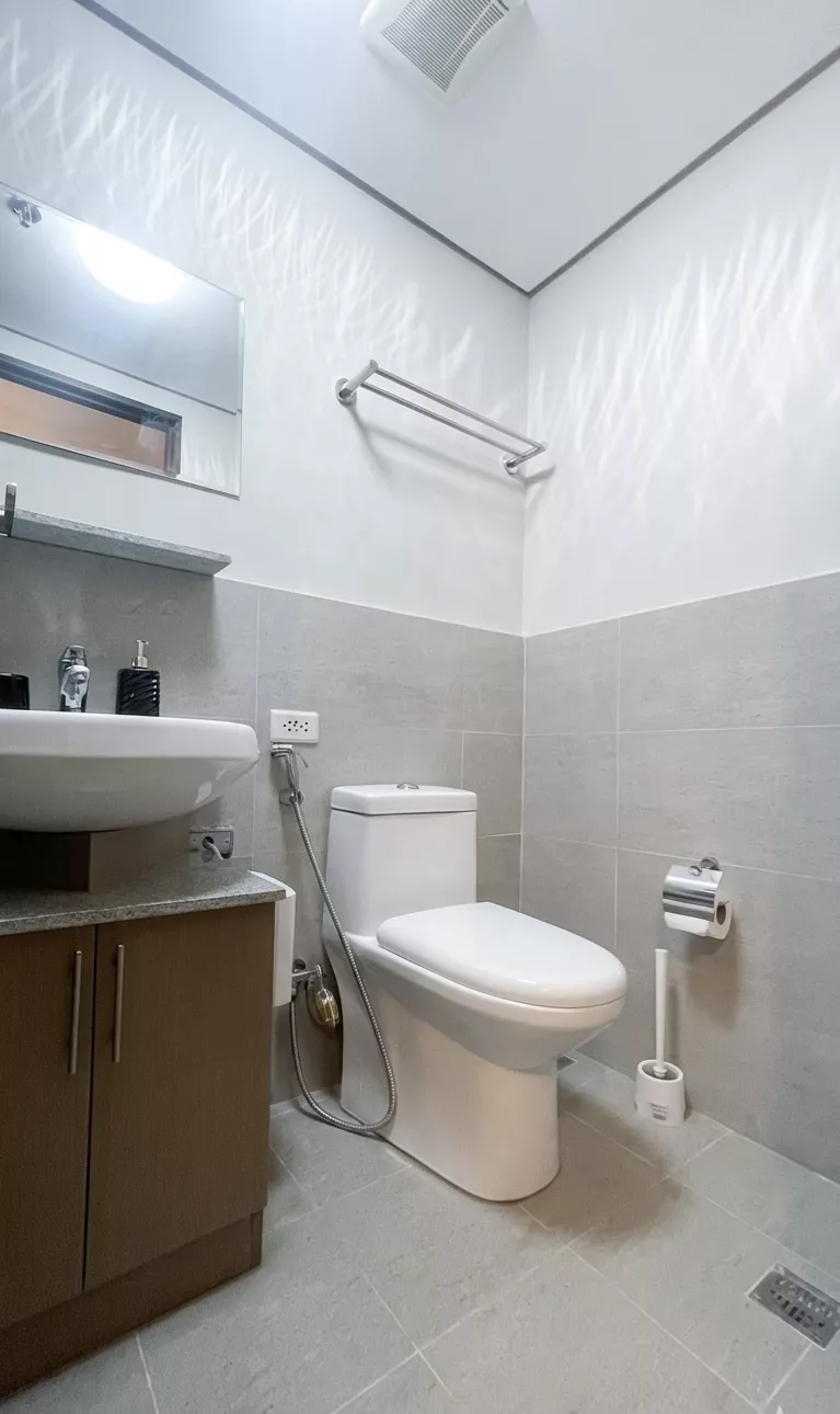 Open photo 44 of 48 — For Rent: Studio Condo in Lahug, Cebu City — 25 sqm