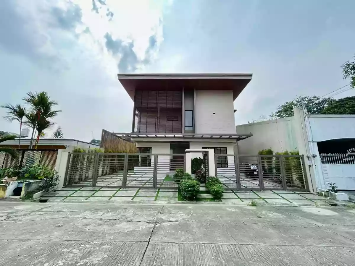 Brand-New 5-BR House for Sale | BF Homes