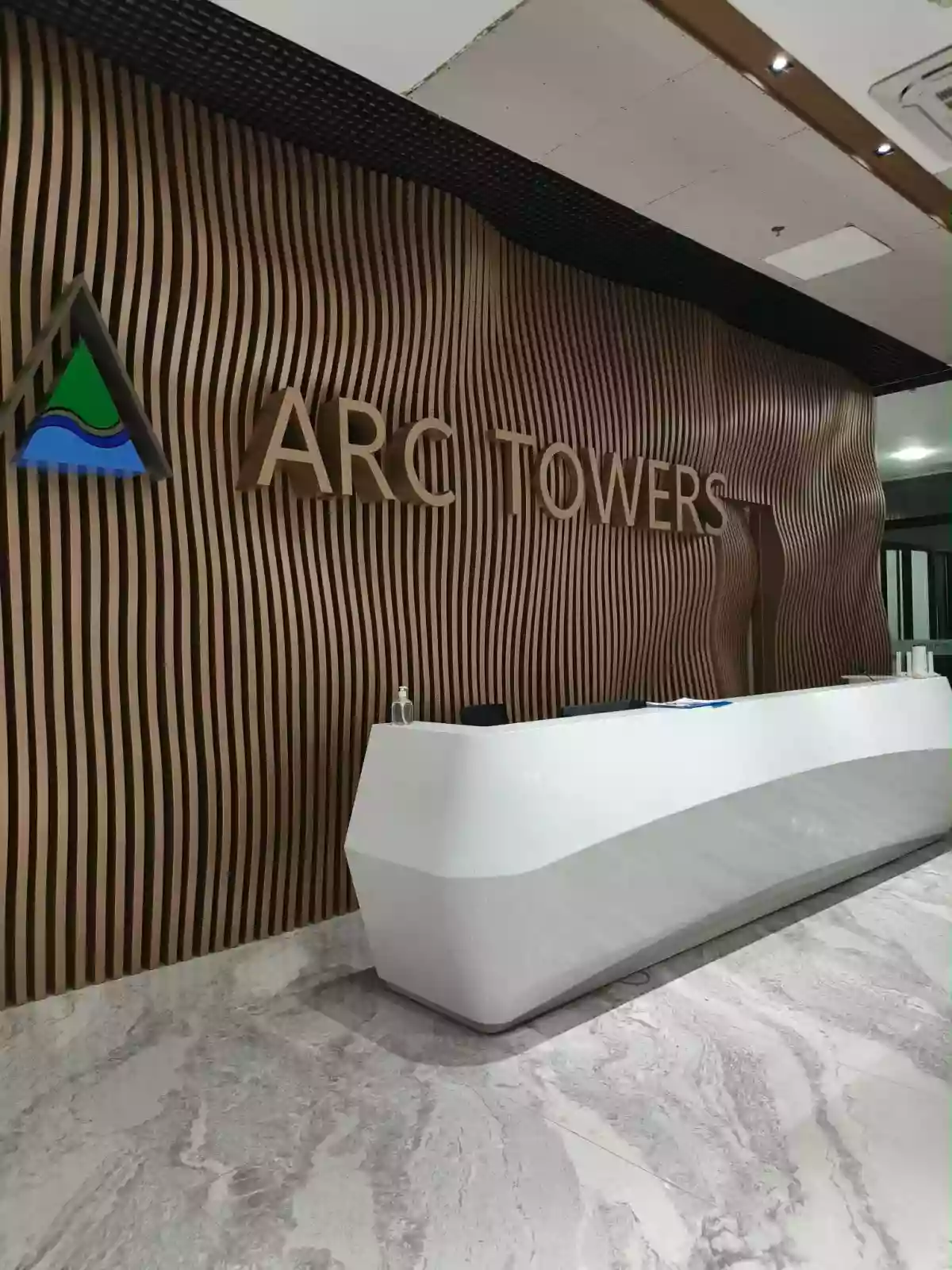 For Rent: Furnished Studio Unit at ARC Towers Cebu — Studio in Calamba, Cebu City, Cebu — Photo 6